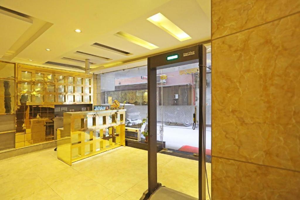 Hotel Urban Luxury นิวเดลี ภายนอก รูปภาพ